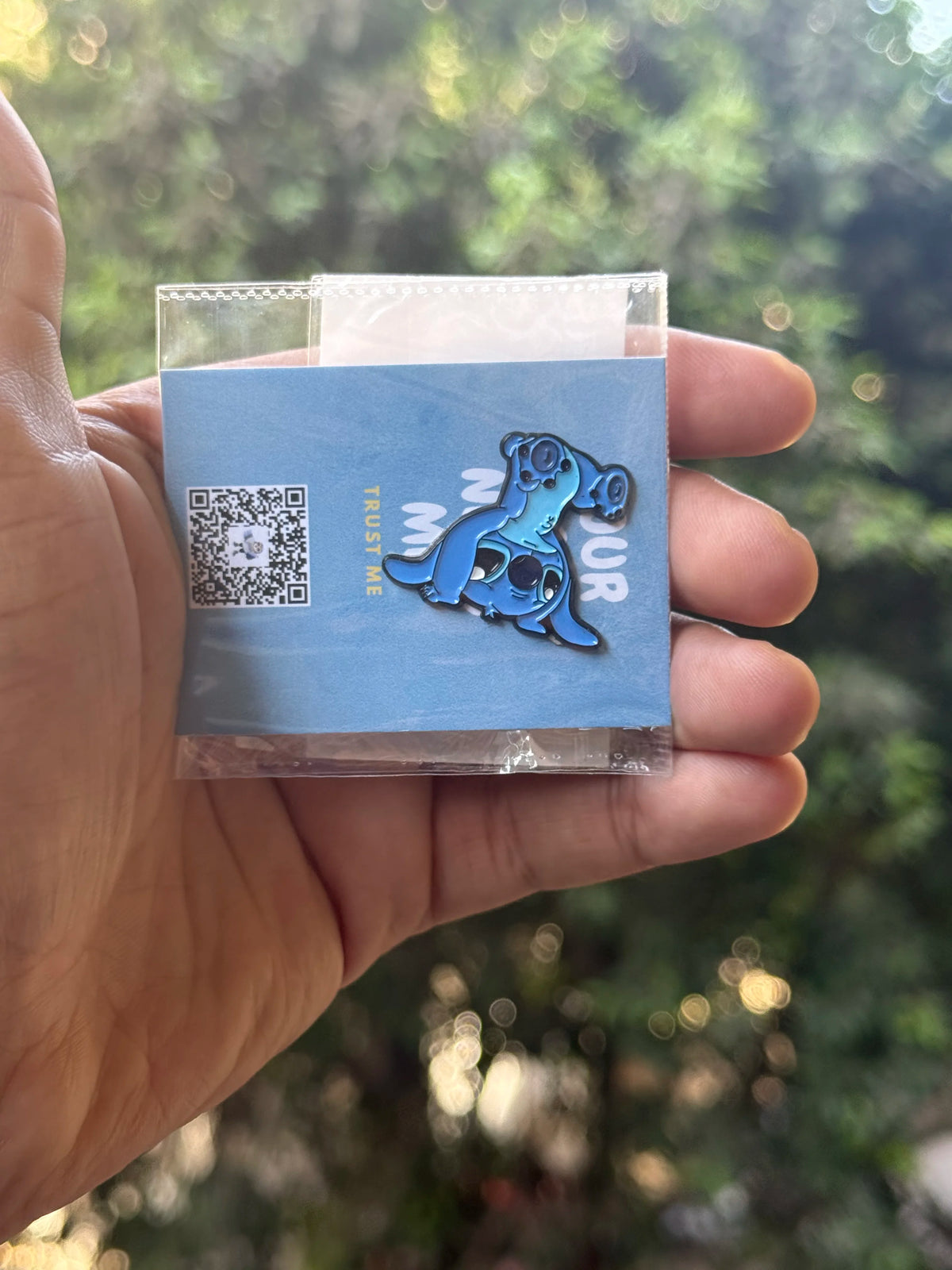 stitch v5 Metallic sticker